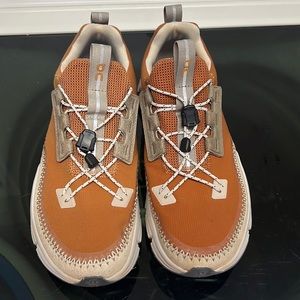 On Cloud Running Shoes